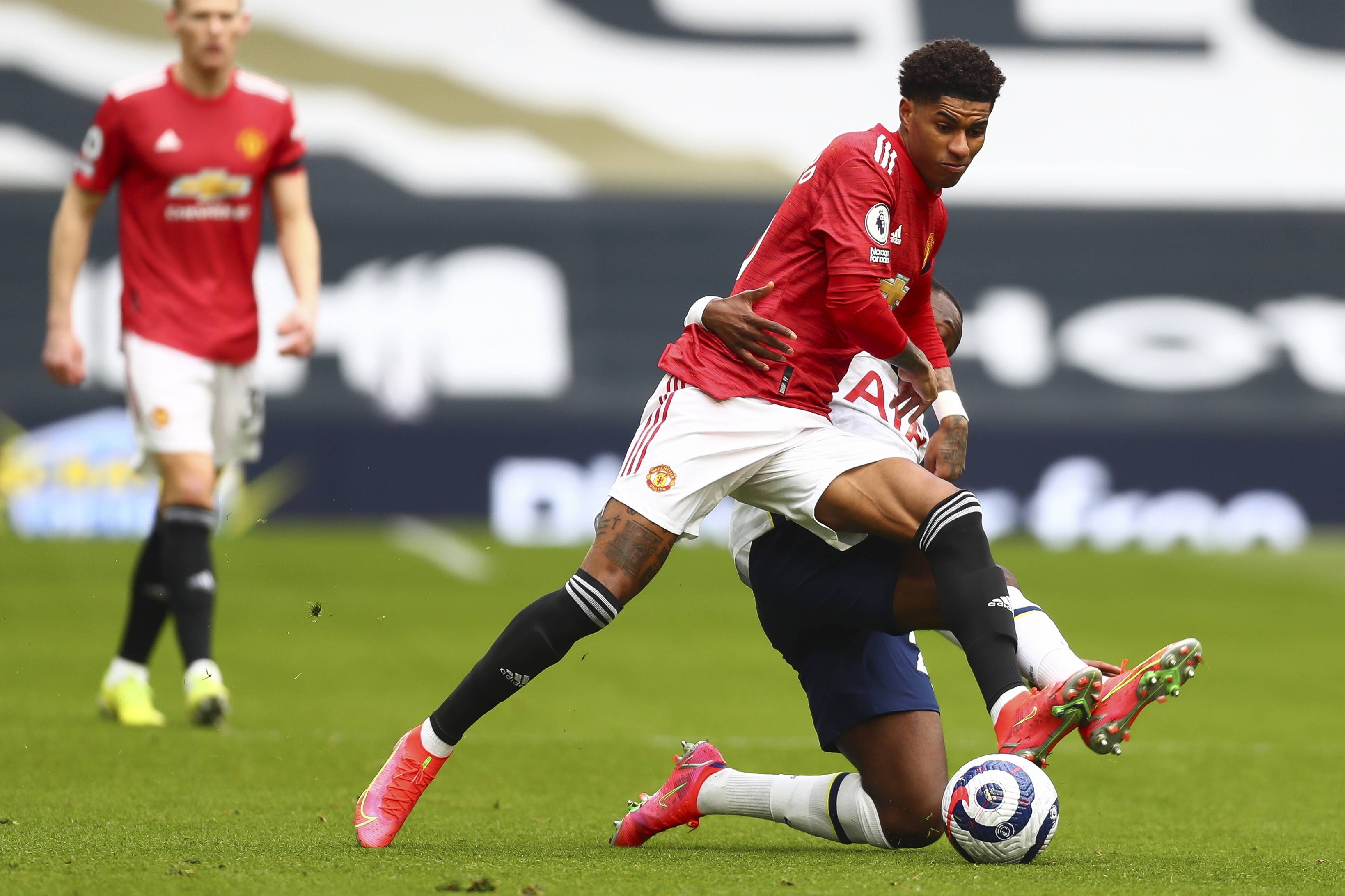 不必要的身 不必要的身